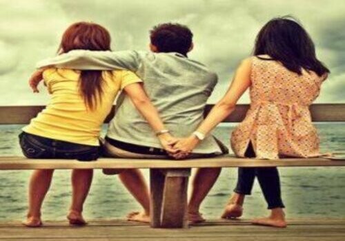 离婚起诉书是自己写吗